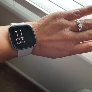 Fitbit Versa 2